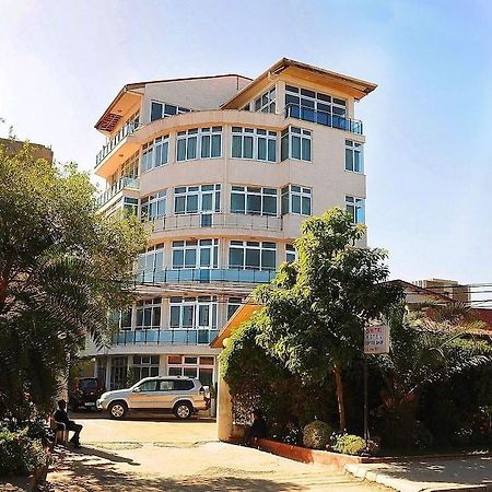 Dimitri Hotel Addis Ababa Exterior photo